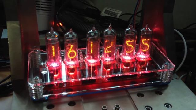 Retro Style Clock - Time and Date Sync with GPS signal смотреть онлайн