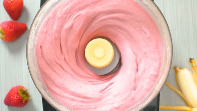 Strawberry Banana Smoothie Bowl смотреть онлайн