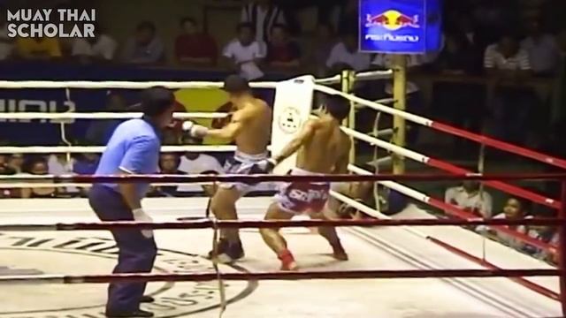 Lerdsila Chumpairtour Highlights (เลิศศิลา ชุมแพทัวร์) | Muay Thai/Kickboxing смотреть онлайн