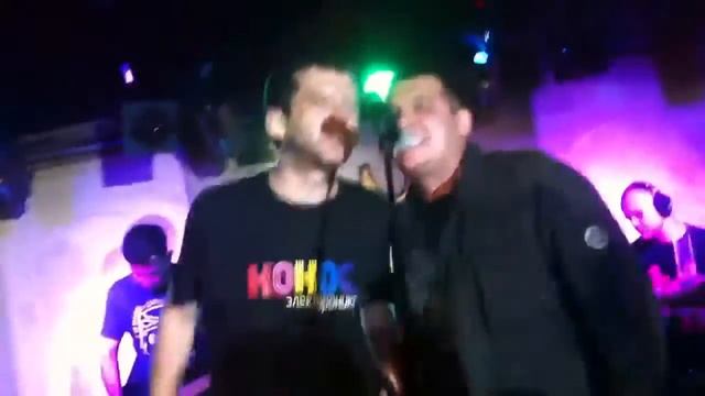 Rotoff, Буба -Спасаю мир