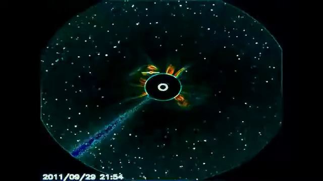 NASA TVТри объекта врезаются в Солнце!Three objects run into the Sun! - YouTube смотреть онлайн