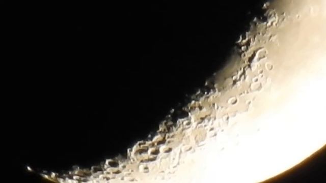 Saturn finally captured with the P900. смотреть онлайн