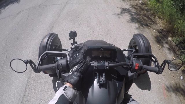 Can-Am Spyder и Ryker: триколки от друга планета!
