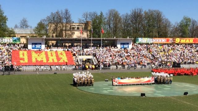 [Коломна] Парад Победы.Театрализованное представление.Минута памяти (09.05.2015) смотреть онлайн