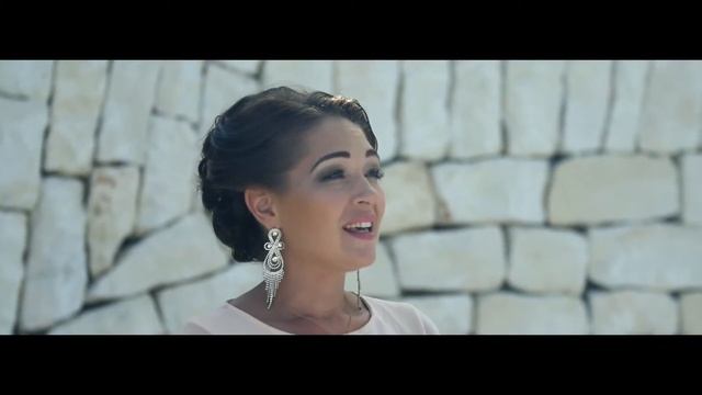 Ведущая Екатерина Монастырская (promo) смотреть онлайн