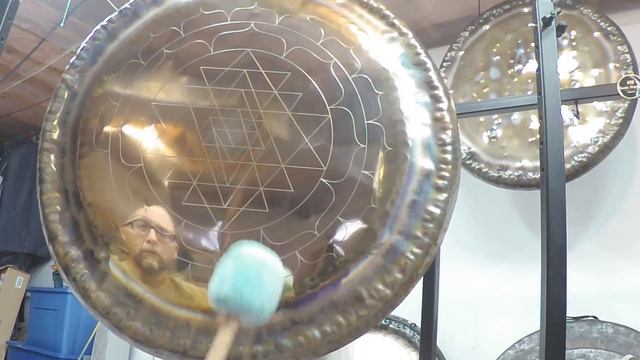 32" Sri Yantra Gong Shawn Aceto Sounds смотреть онлайн