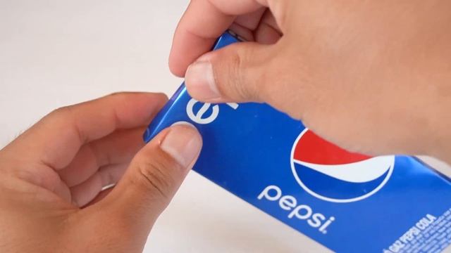 How To Make Mini Refrigerator With Pepsi Cans - Amazing DIY Mini Refrigerator смотреть онлайн