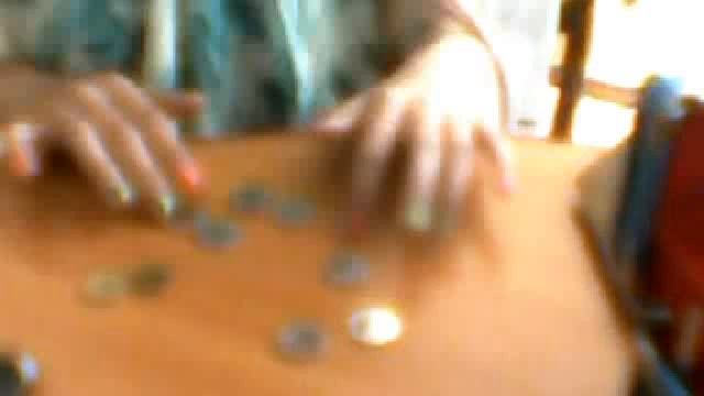 монеты и плохая камера