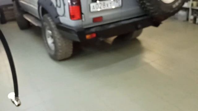 ДОДЖ РЭМ 1500 2017 выпуска чёрный монстр,установка мега-мощных воздушных сигналов.