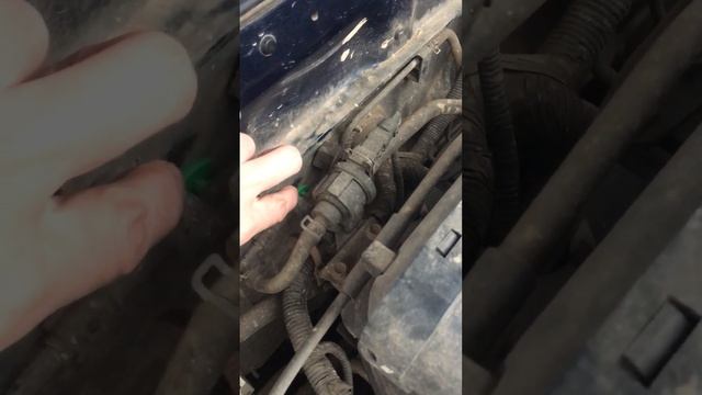 Hyundai Accent жужжание решаем проблему смотреть онлайн