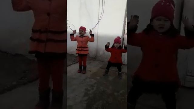 Песенка про новый год смотреть онлайн