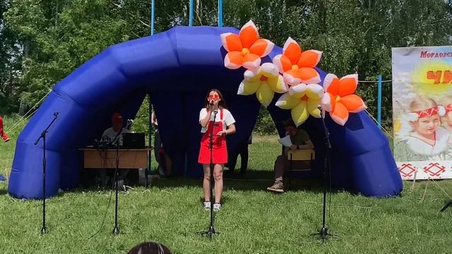Сэняжа менелесь( Тучи в голубом) Ксения Аверьянова Мордовия #мордовия #самодеятельность #music смотреть онлайн