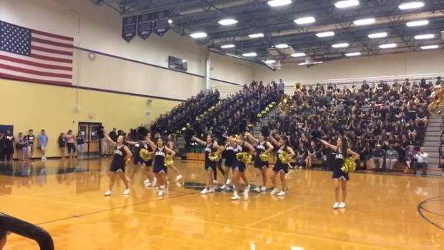 Akins cheer AHS смотреть онлайн