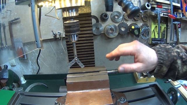 Центровка сверла при сверлении круглых заготовок смотреть онлайн