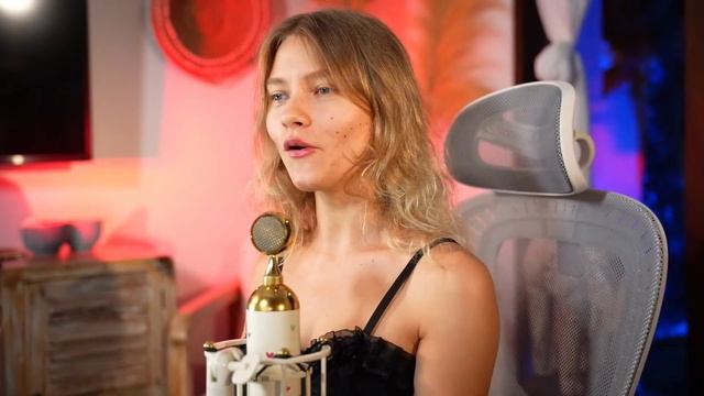 🎙КВАШЕНАЯ СПОЁТ ВЖИВУЮ📻 смотреть онлайн