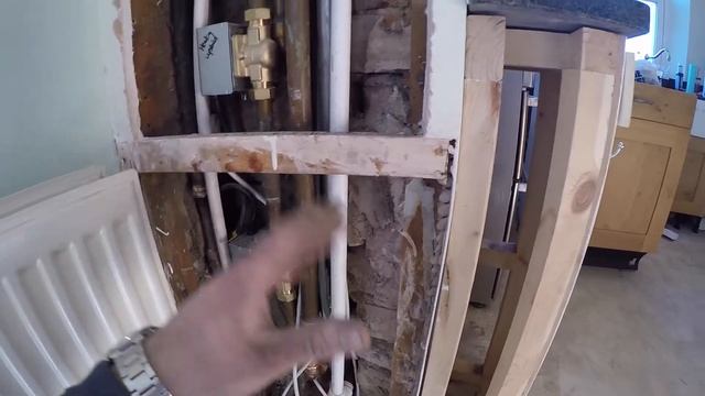 Biomass Boiler Install 5.0 | Pipework and System Design смотреть онлайн