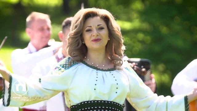 CRISTINA CEAUS - Iaca așa i la noi la hram смотреть онлайн