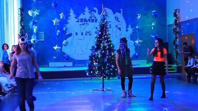 2014, декабрь "Встречаем 2015 год!", ДК "Сатурн" (2) смотреть онлайн