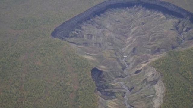 This Massive Gateway To The Underworld Has Opened Up In Russia смотреть онлайн