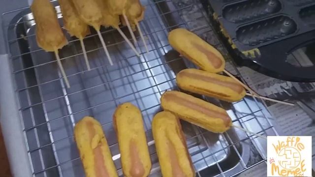 วาฟเฟิลฮอทดอก ทำง่ายๆ อร่อยๆ by คลาสเรียนวาฟเฟิลมีมี่ ออนไลน์ смотреть онлайн