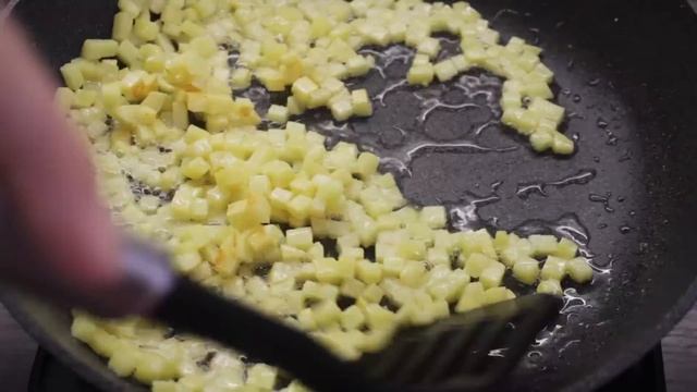 Kartoflu, Pendirli Omlet Resepti. Dadlı Səhər Yeməyi смотреть онлайн