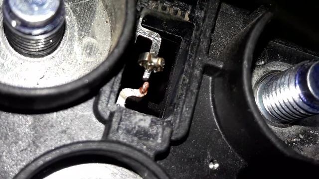 CARRO NÃO PEGA APÓS TROCAR A BATERIA?CUIDADOS AO FAZER ESSE SERVIÇO!!VEJA! смотреть онлайн