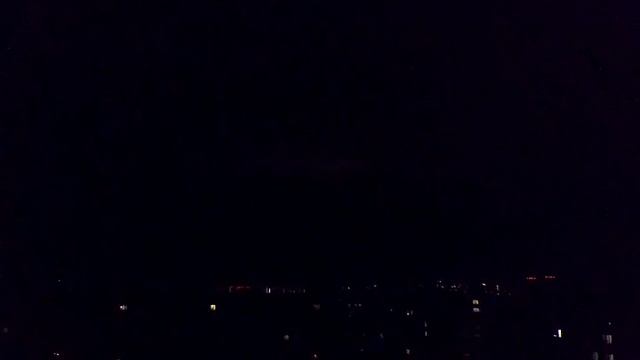 НОЧНОЕ СВЕЧЕНИЕ над Красноярском раскрыто смотреть онлайн