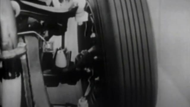 1954 Mercury - Canadian Cruiser App Classic Car Commercial Series смотреть онлайн