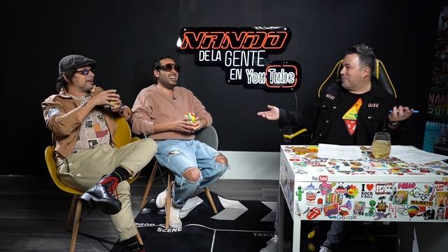 NANDO DE LA GENTE EN YOUTUBE | SERVANDO Y FLORENTINO | EP 24 | WEBSHOW | COMEDIA смотреть онлайн
