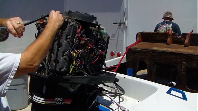 1994 mercury promax 200 compression test 001.AVI смотреть онлайн