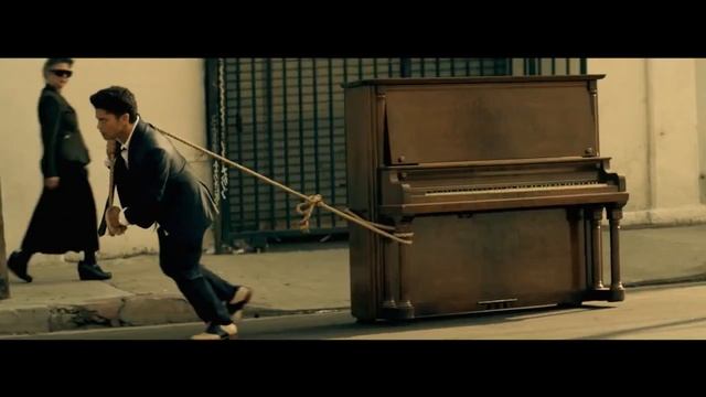 Bruno Mars - Grenade [Official Music Video] смотреть онлайн