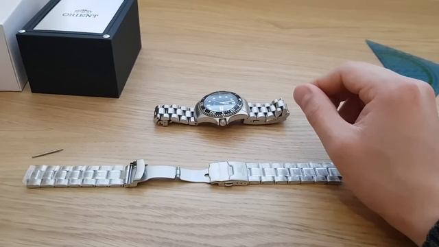 Orient Ray 2 Review - Best Budget Mechanical Watch? And Bracelet Options смотреть онлайн
