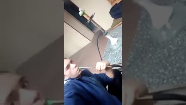 Отдых в кальянной с друзьями смотреть онлайн