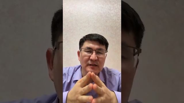 Айбек Нәби. Халед Хусеини. "Батпырауық қуған бала". 1-бөлім. смотреть онлайн