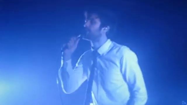 Passion Pit - Take A Walk (Live @ The Forum, London, 20.11.12) смотреть онлайн