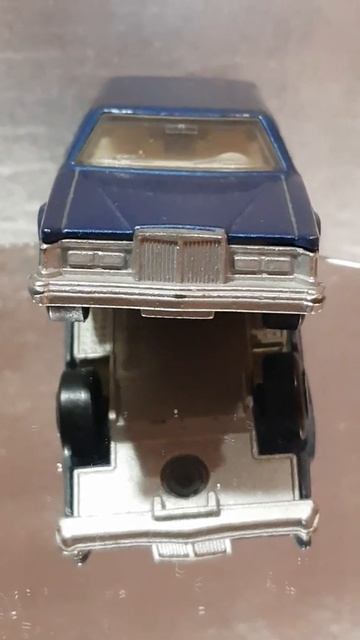 Mercury Cougar Vilage 1/64 Magicbox 1978