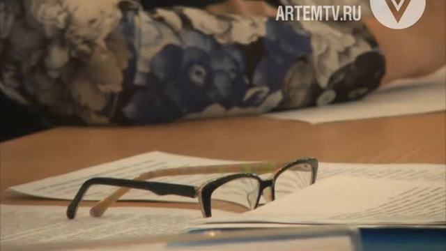 В Артеме обсудили деятельность религиозных организаций и миграционную ситуацию смотреть онлайн