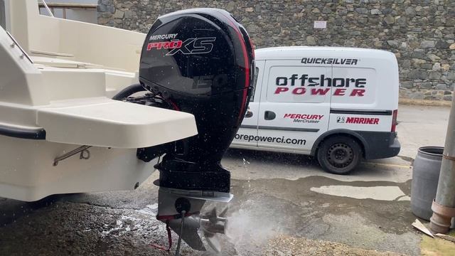Mercury 150 hp Pro XS Fourstroke run up смотреть онлайн