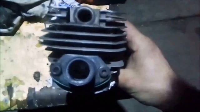 бензопила не работает на холостом ходу, при нажатии на газ уходит в разнос смотреть онлайн