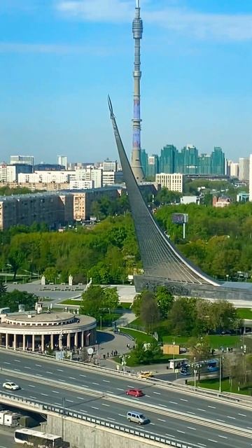 17 этаж. вид из номера #москва #cosmos #ВДНХ #shorts смотреть онлайн