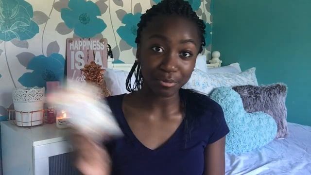 What's In My School Bag 2016 смотреть онлайн