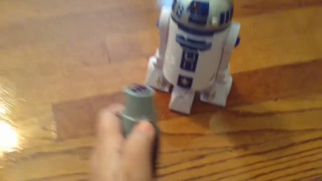 HASBRO R2D2 Remote Control Toy смотреть онлайн