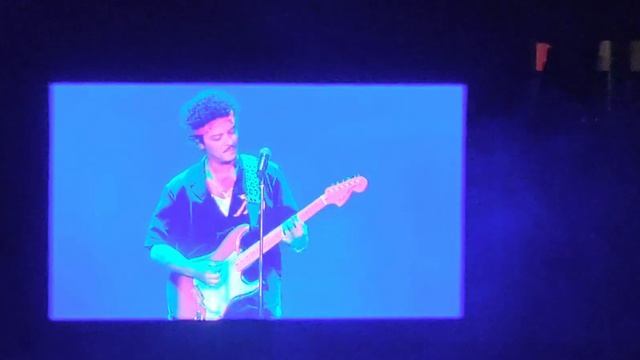 Bruno Mars 24K Magic In Singapore 3 April 2024 смотреть онлайн