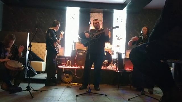 Тамбовские городские шаманы на подпольном концерте смотреть онлайн