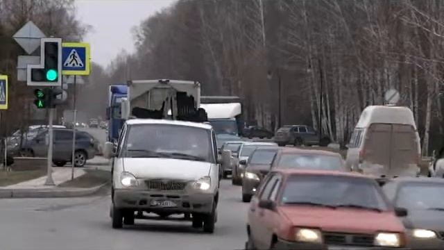 Из-за новых светофоров новосибирские пробки стали еще длиннее смотреть онлайн