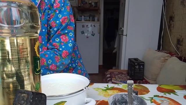 Королевская ватрушка и чебуреки с мясом. смотреть онлайн