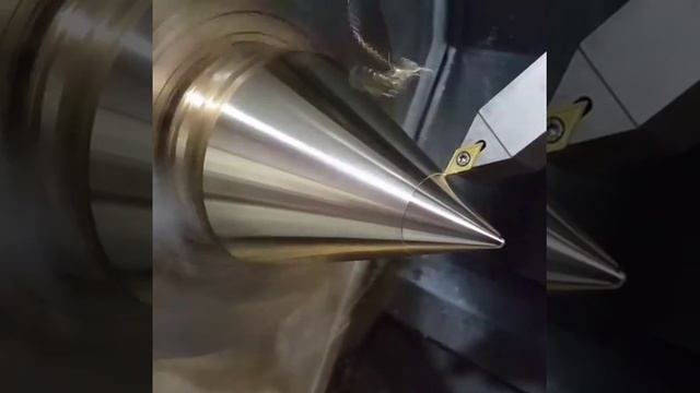 Finishing dalam Membubut Bentuk Kerucut смотреть онлайн