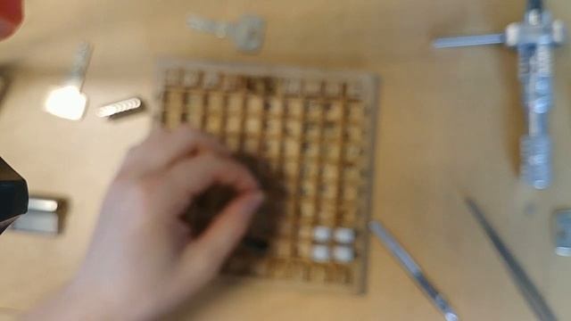 Teardown Tuesday 4: DOM IX Saturn смотреть онлайн