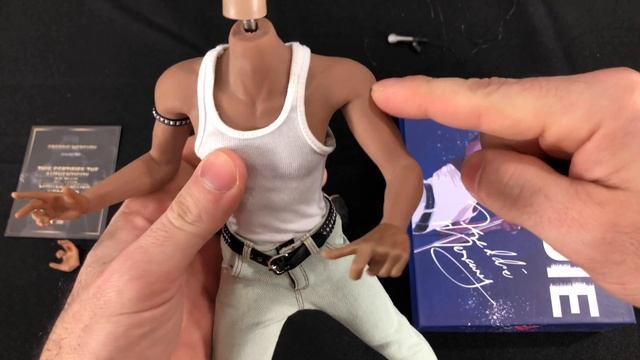 Freddie Mercury Live Aid 1985 Win C 1/6 Scale Figure Review. Red Cup Review смотреть онлайн