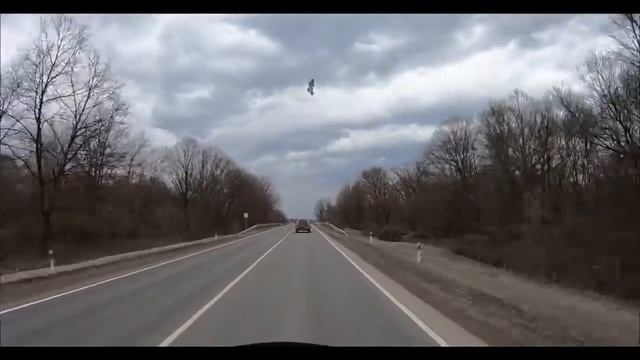 ВОДИТЕЛИ ПЕРЕД СОБОЙ УВИДЕЛИ ОГРОМНЫЙ КОРАБЛЬ НЛО! 720p смотреть онлайн